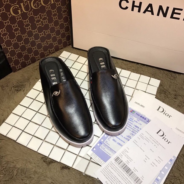Giầy sục da lì