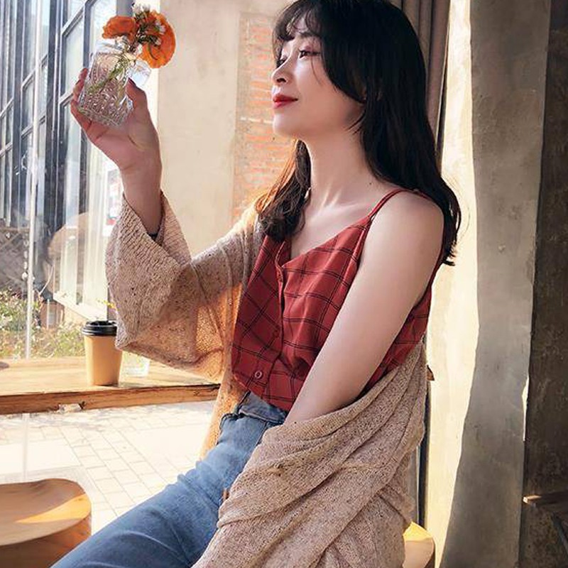 Áo nữ không tay cổ chữ V họa tiết caro thời trang quyến rũ | BigBuy360 - bigbuy360.vn