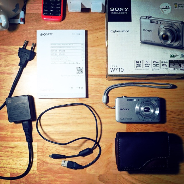 Máy ảnh Sony W710 16.1