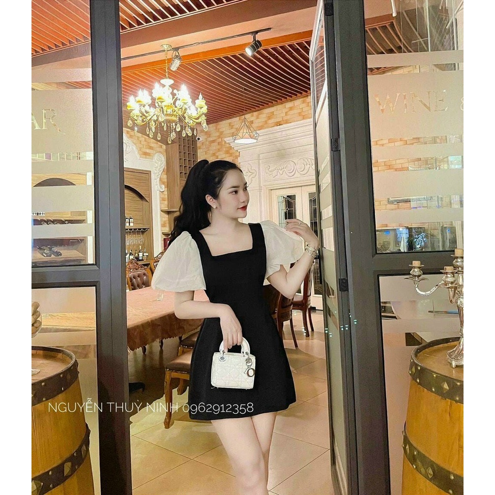 ĐẦM CỔ VUÔNG TAY PHỒNG ĐEN TRẮNG TAY VOAN - GD241