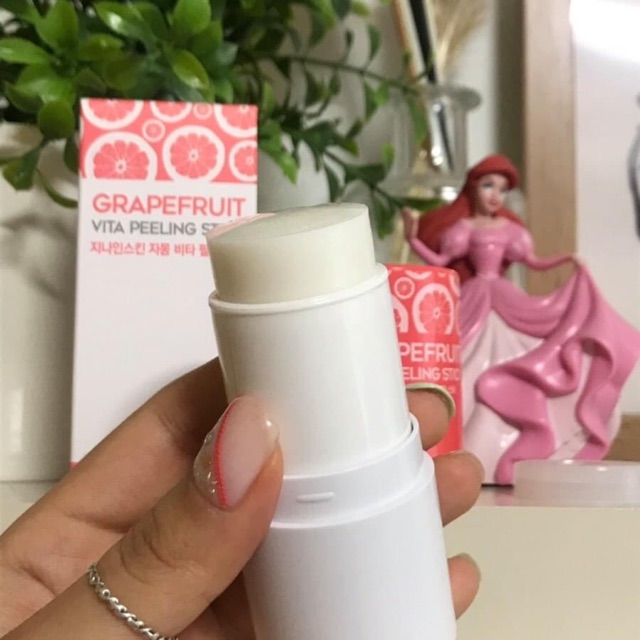 THỎI TẨY TẾ BÀO CHẾT G9SKIN GRAPEFRUIT VITA PEELING STICK