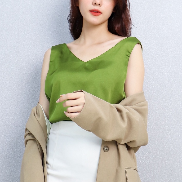 Áo Lụa 2 Dây Satin Cổ Tim Cao Cấp AMYRA , Freesize Dáng Suông Thiết Kế Đơn Giản, Thoải Mái Form Rộng Siêu Mịn Mát AD004