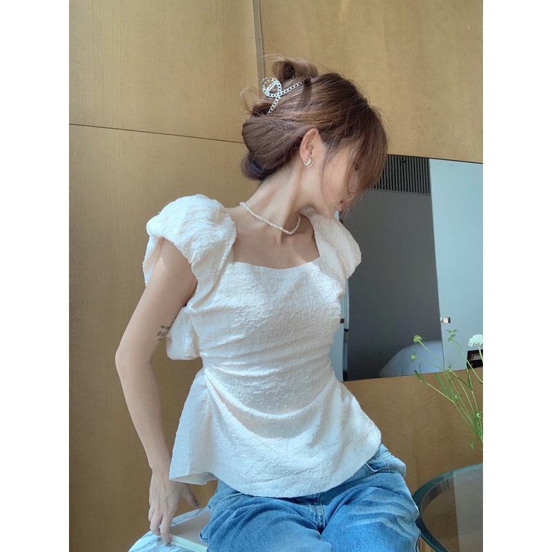 Áo dập nhăn cổ vuông chiết eo hở lưng cá tính, xinh đẹp