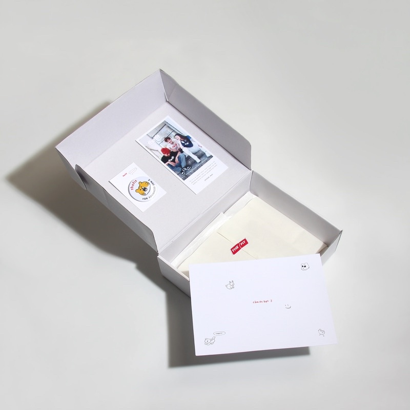Hộp giấy đóng gói quần áo THE FIT 30x25x10, packaging đóng gói tất cả áo của THE FIT