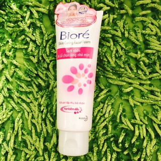 Sữa rửa mặt Biore