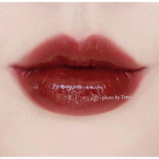 Son NYX Slip Tease Lip Lacquer màu Spiced Spell