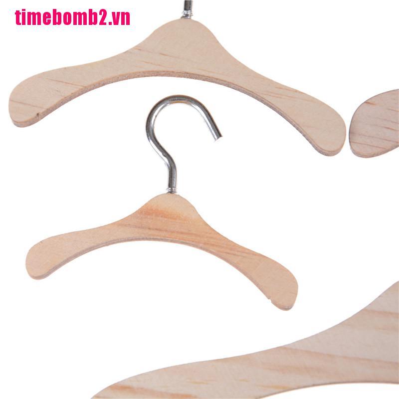 Móc Treo Quần Áo Bằng Gỗ