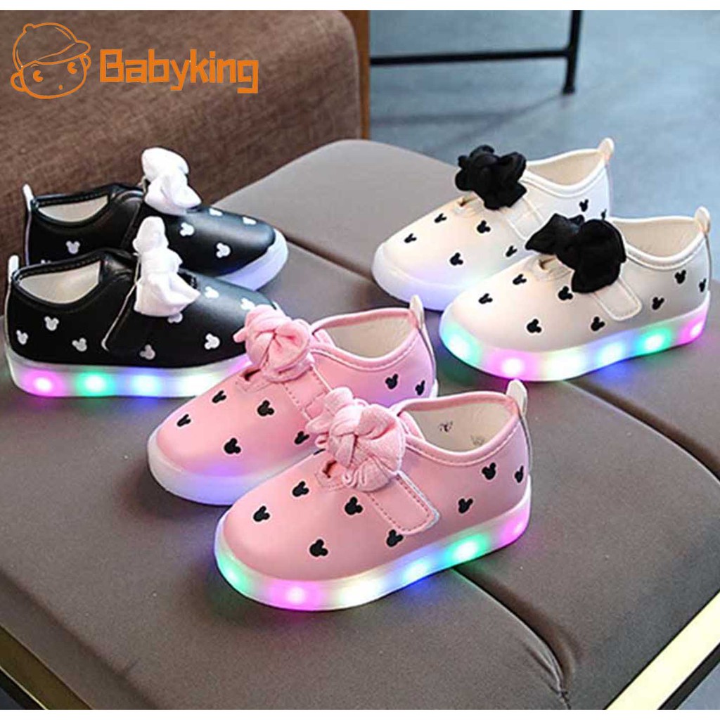 Giày cotton mềm mại có đèn LED cho bé gái