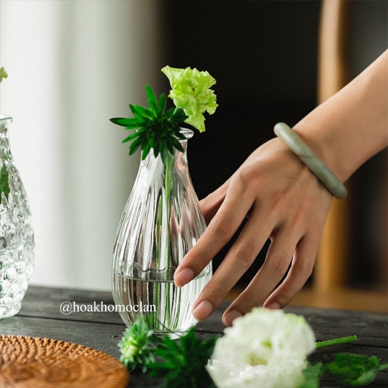 Lọ Bình thuỷ tinh mini cao cấp có vân trong suốt cắm hoa khô hoa lụa trang trí nhà cửa