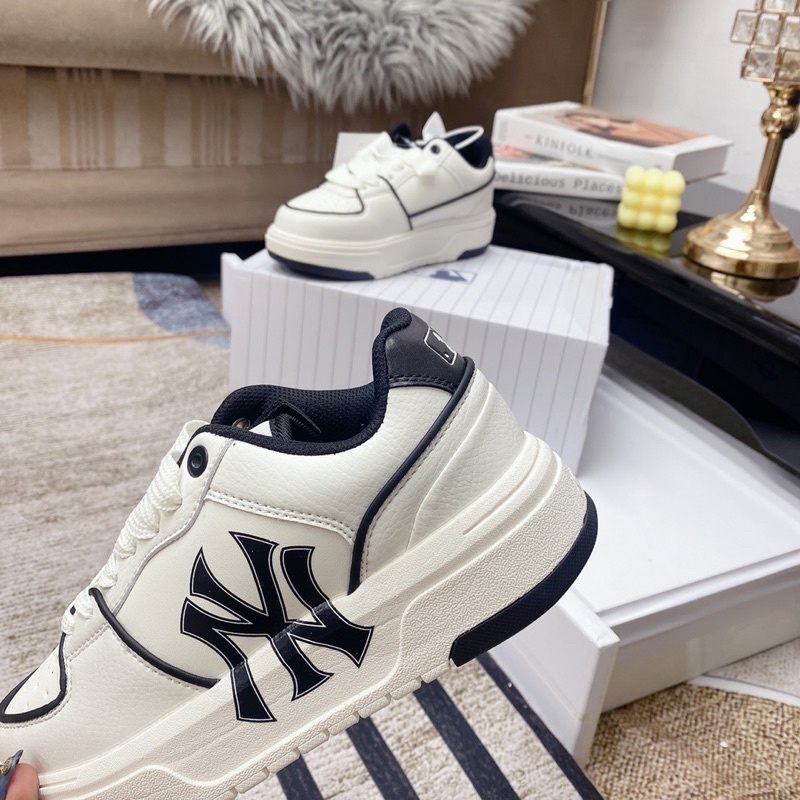 GIÀY M.L.B CHUNKY LINER NY BLA.CK WHITW SC