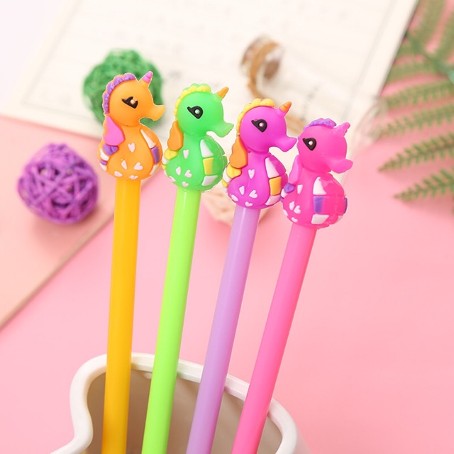 Bút bi nước cá ngựa