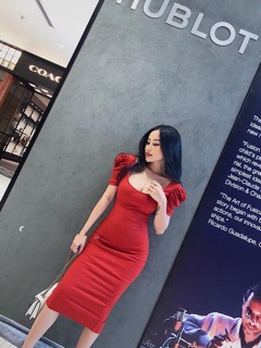 Đầm body cổ u