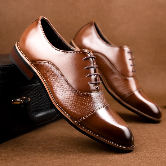 Giày nam đẹp da thật Manzano họa tiết dập vân trẻ trung sang trọng M66884