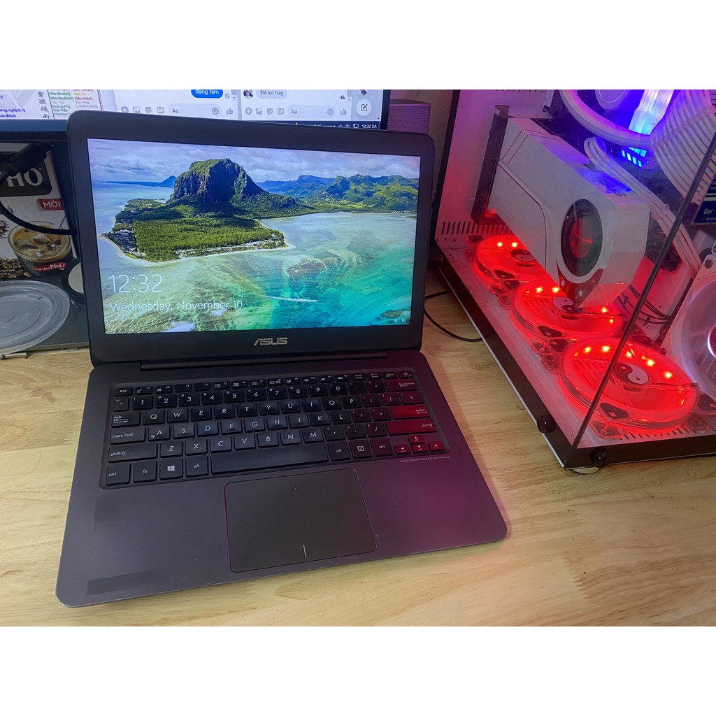 Laptop Asus ZenBook UX305 (Core M-5Y10c, 8GB, 128GB, VGA Intel HD Graphics 5500, 13.3 inch