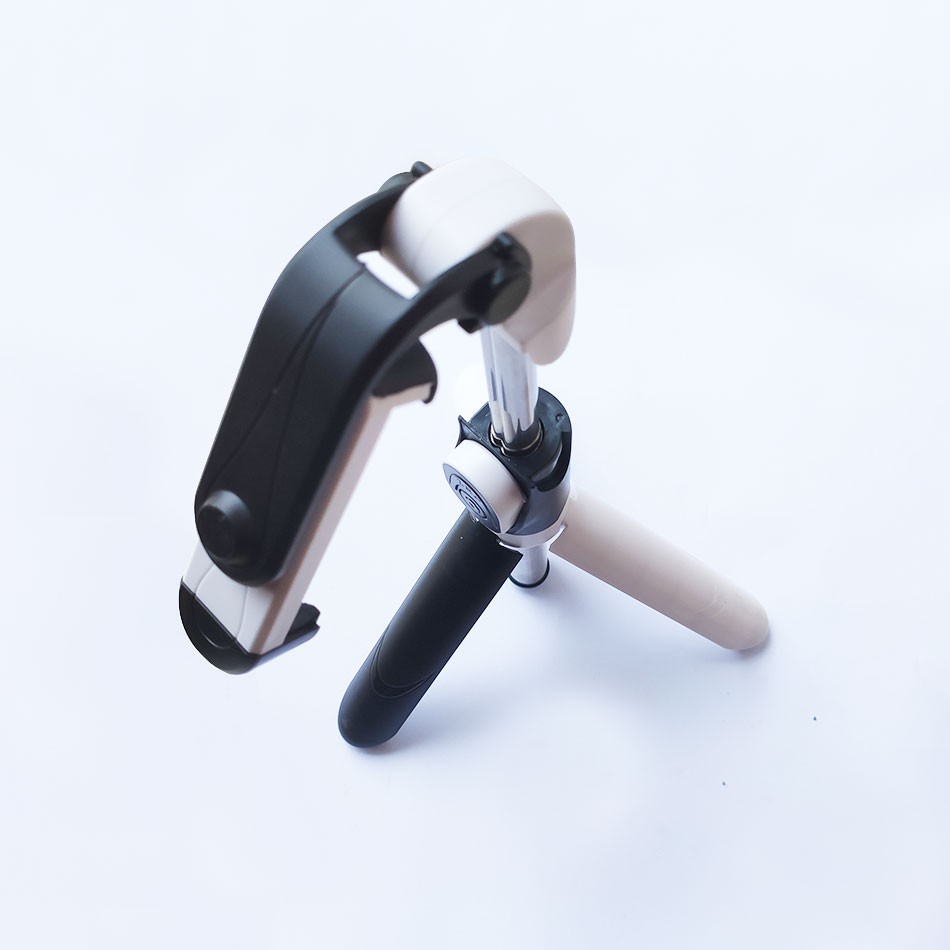 Gậy selfie bluetooth 3 chân tripod XT09 3 trong 1 cho điện thoại