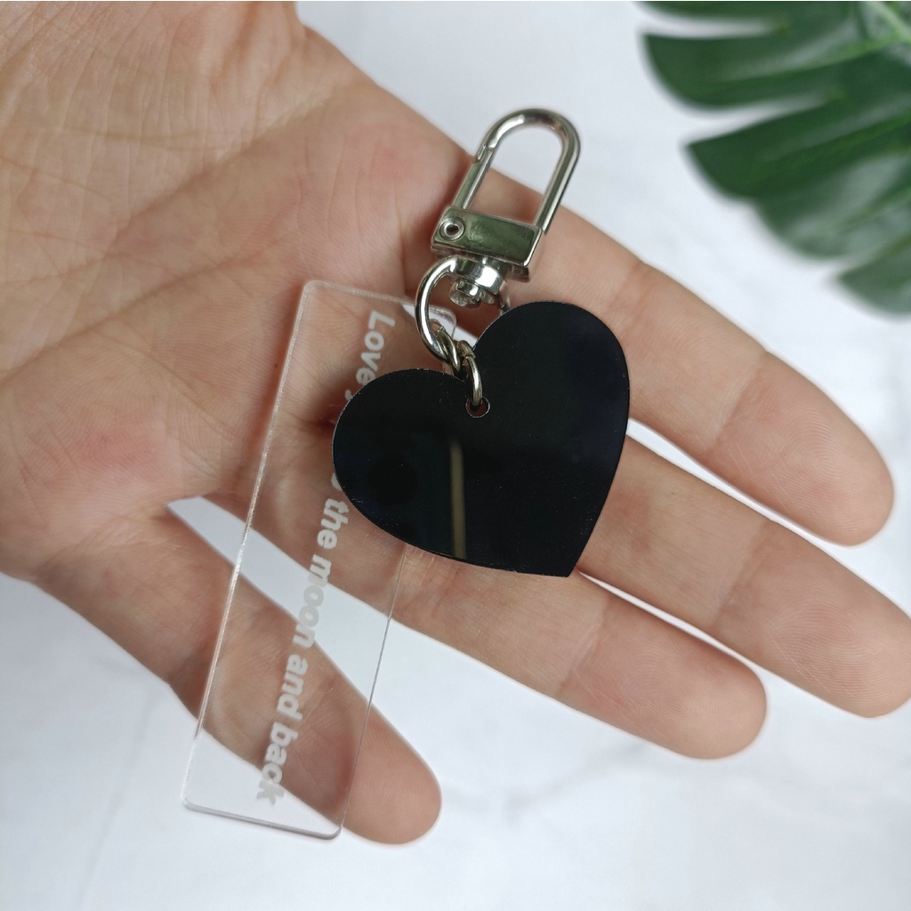 Móc Khóa Có Mặt Dây Hình Trái Tim Đen Độc Đáo