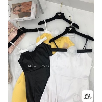 Váy đầm 2 dây phối ngực cài hoa