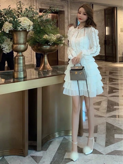 Đầm thiết kế tầng xoè qccc