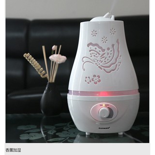 MÁY KHUẾCH TÁN TINH DẦU HỒ ĐIỆP HN108 HĐ 2500ML