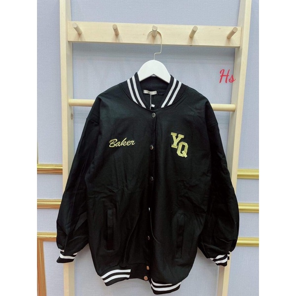 Áo khoác thêu YQ chữ vàng HS | BigBuy360 - bigbuy360.vn