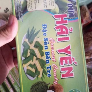 Kẹo dừa lá dứa