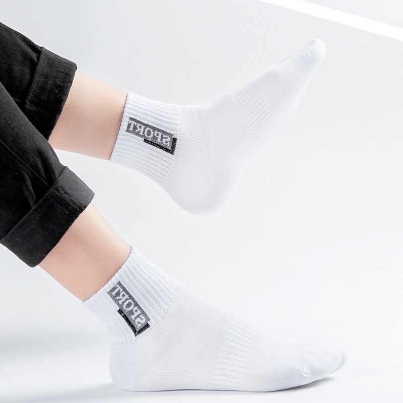 Vớ cotton thể thao cổ cao thấm hút mồ hôi không mùi cho nam