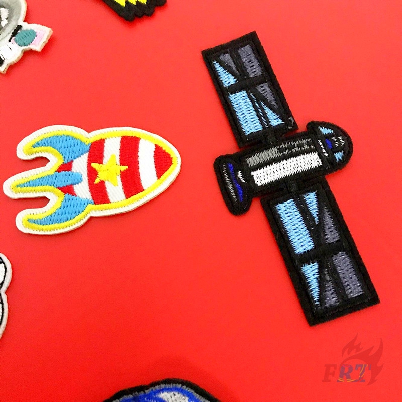 ☸ Space -  Astronauts &amp; Satellites Iron-on Patch ☸ 1Pc Diy Sew on Iron on Badge Patches（Space Q-7）