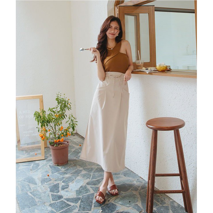 Chân váy eo rút dây xẻ bên hông nữ Air Space 2121822002