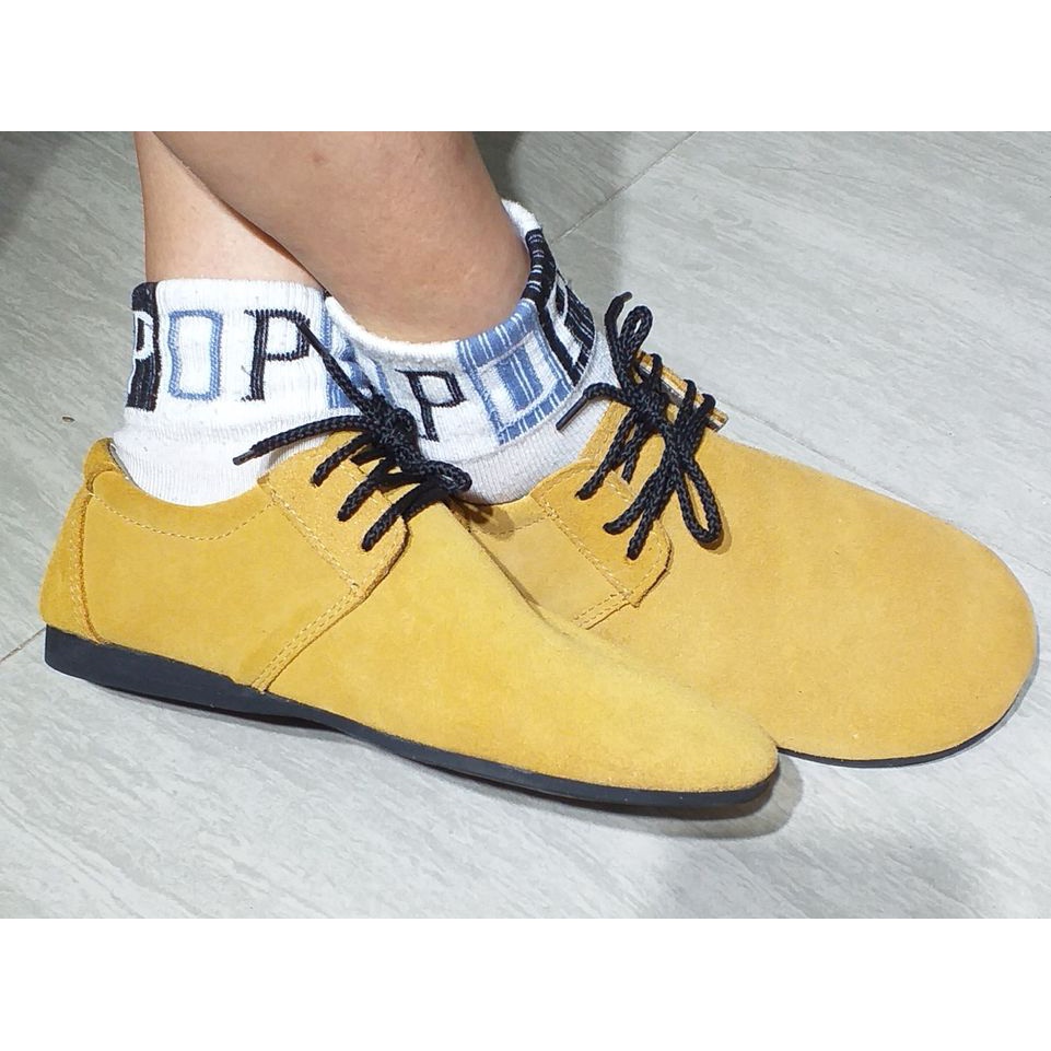 Giầy đá cầu  Lưới tiêu chuẩn-Hà Nội-Sài Gòn