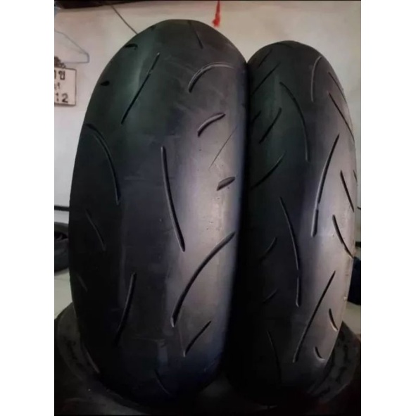 Vỏ Lốp 180/55-17. gắn các loại xe mâm 17. độ lốp to. r15 . ninja 300.400 cbr. gsx. duke . từ 150cc-900cc...hàng cũ