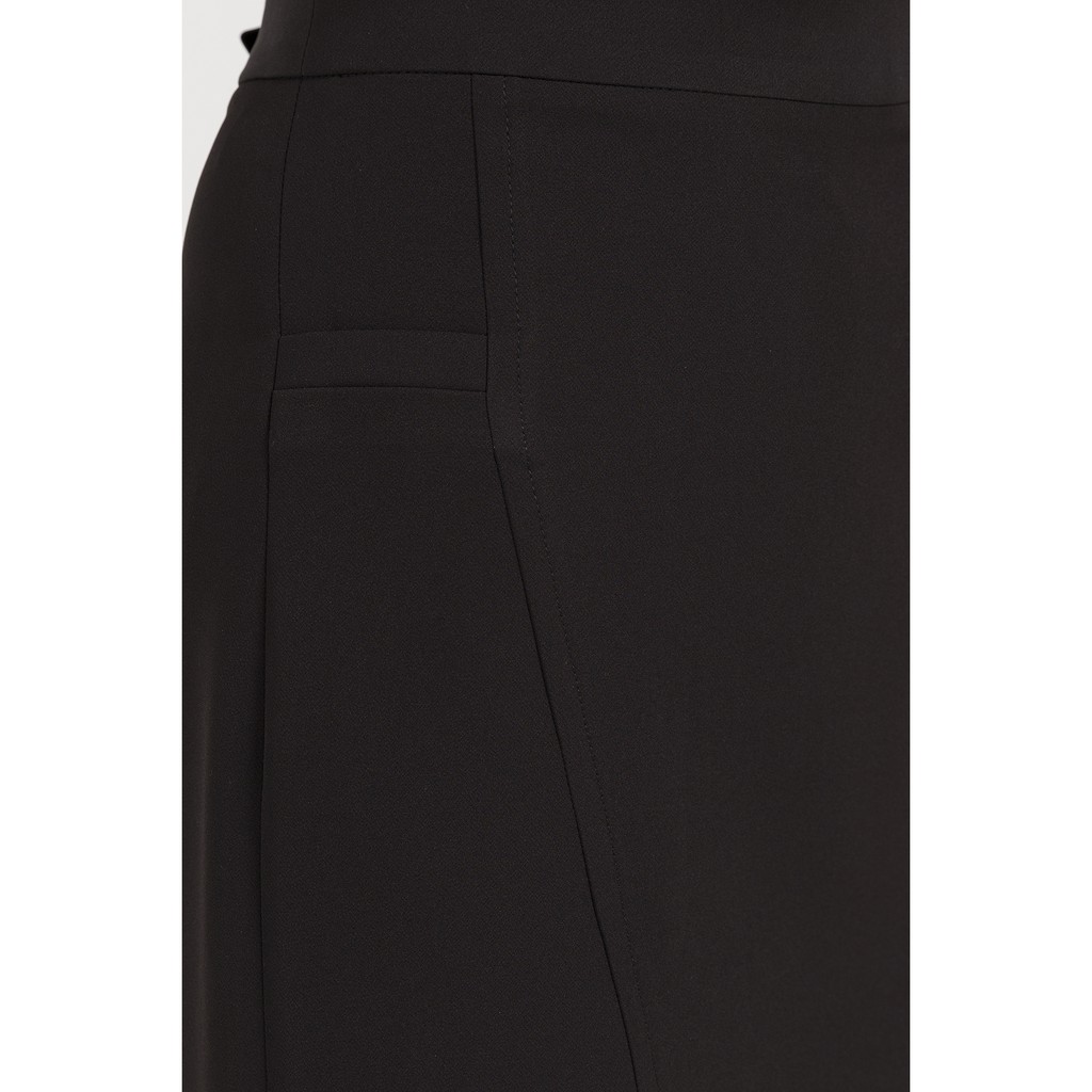 Chân váy A xẻ vát LAMER L62R20Q015 (Đen) | BigBuy360 - bigbuy360.vn