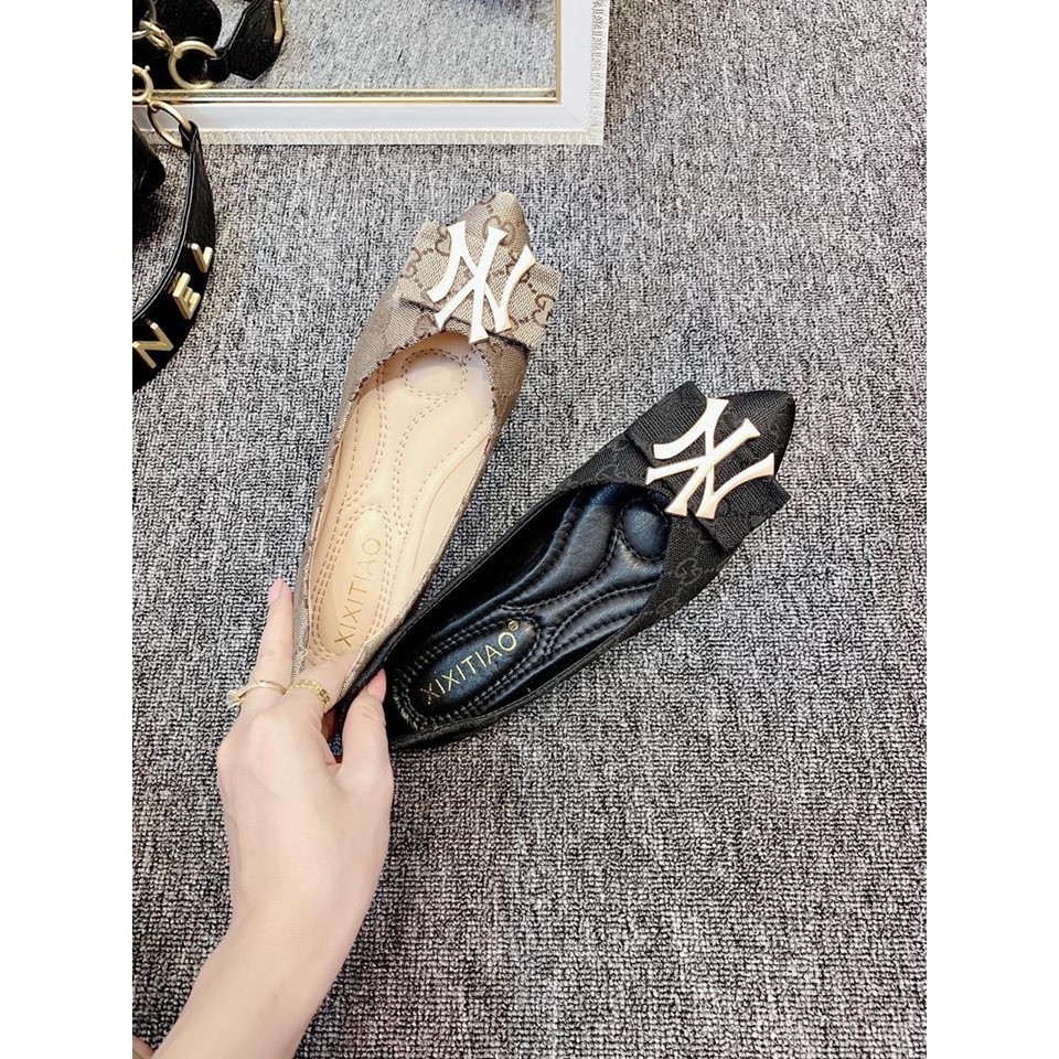 Giày Bệt mẫu bệt hot hit phù hợp với xu hướng hiện nay