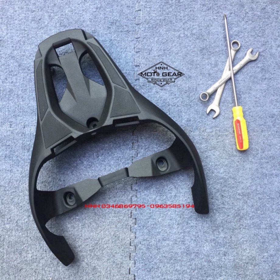 Tay Dắt Cảng Sau Cho Vision Chính Hãng Artista