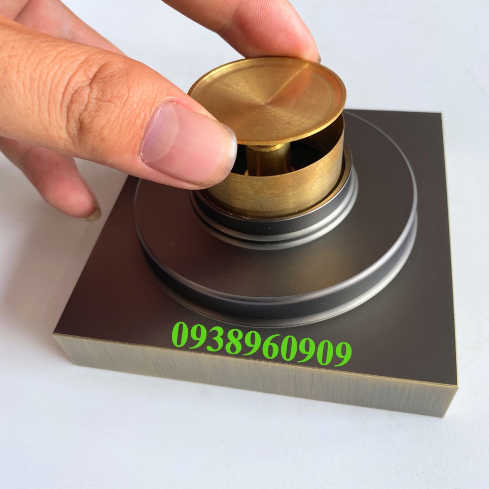 Hố Ga Thoát Sàn Nhà Tắm Mặt Vuông Hàng Đúc Đồng Thau Siêu Dày