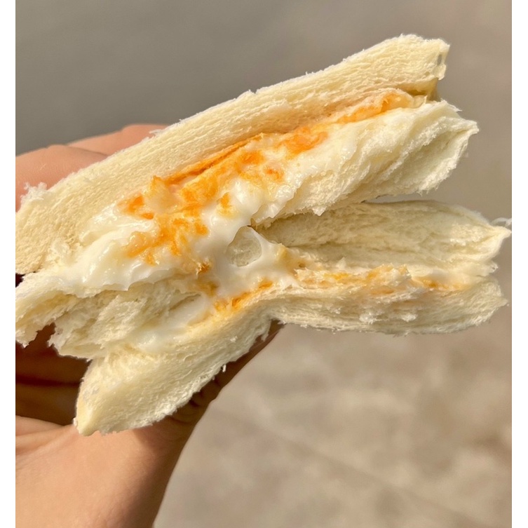 Bánh mì hamburger nhân sữa chua kẹp chà bông Đài loan combo 16 cái