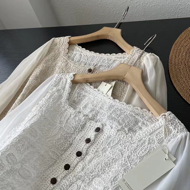 Áo Sơ Mi Chiffon Tay Phồng Phối Ren Kiểu Mỏng Thời Trang Cá Tính