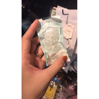 Miếng nopull nẹp chống sưng an toàn giữ lỗ