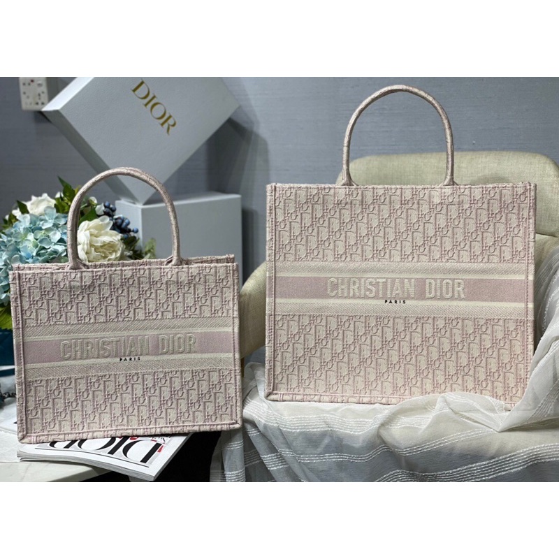 Túi xách logo thương hiệu Dior CD Tote cao cấp có 2 size hàng vip 1-1