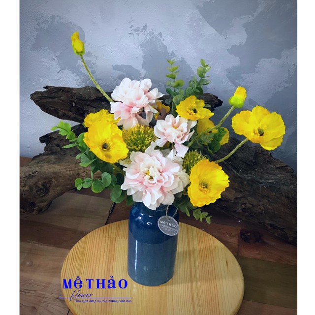 Ảnh shop chụp) Bình Hoa Giả Trang Trí Nhà Cửa, Decor Phòng Khách Chất Liệu Lụa Cao Cấp Mê Thảo Flower