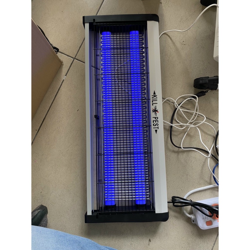 Đèn bắt muỗi 6w 8w 10w 12w ánh sáng xanh