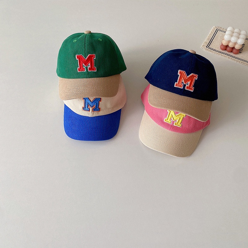 Nón Lưỡi Trai Thêu Chữ M Phong Cách Cổ Điển Đơn Giản Mới