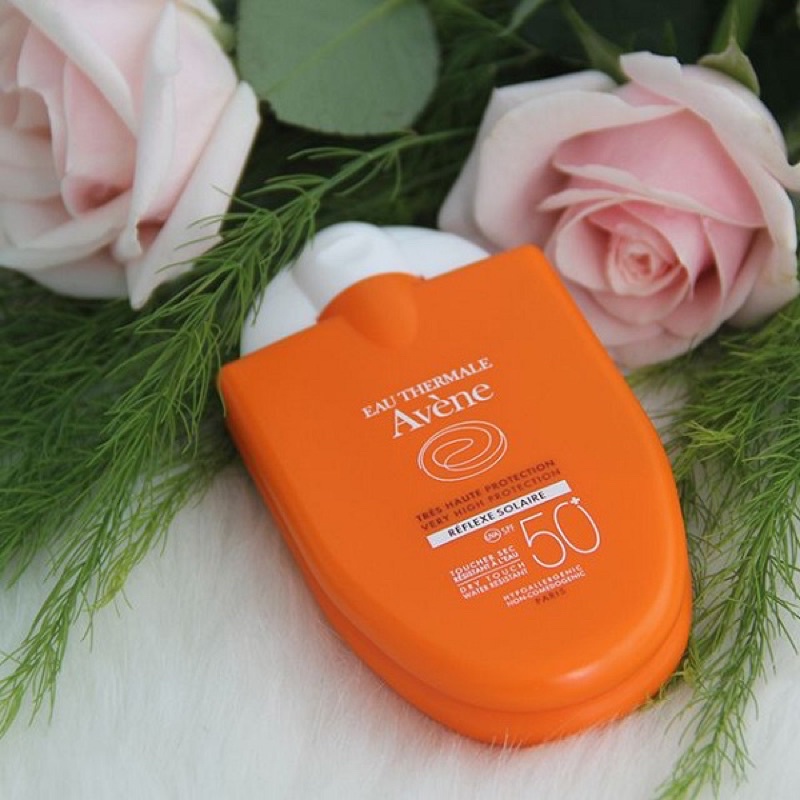 [YÊU THÍCH]♥Kem chống nắng Avene Creme Minerale Solaire Spf 50+ 30ml♥ | BigBuy360 - bigbuy360.vn