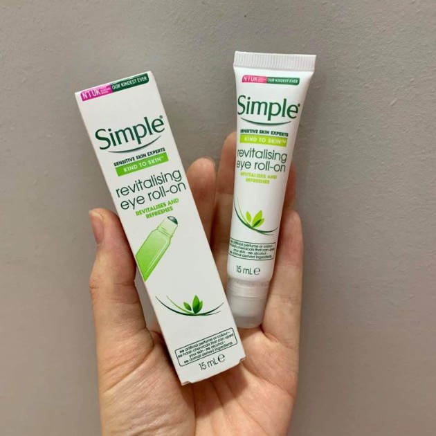 Lăn Dưỡng Mắt Simple Kind To Eyes Revitalising Eye Roll-On