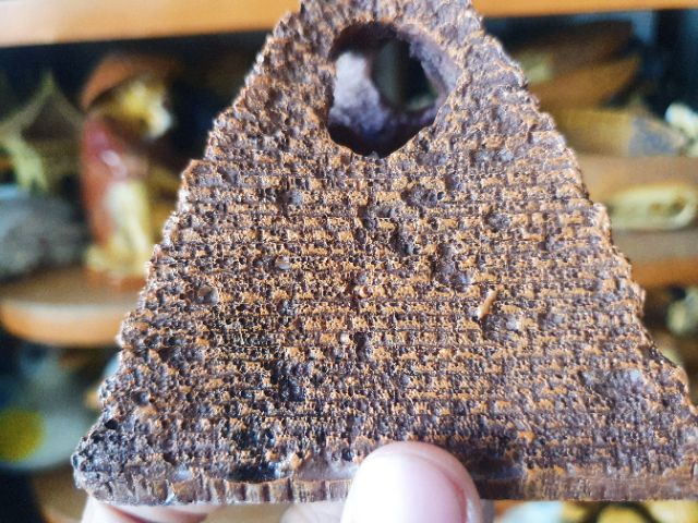 KIM TỰ THÁP TRANG TRÍ HỒ CÁ NON BỘ 10x9x11cm