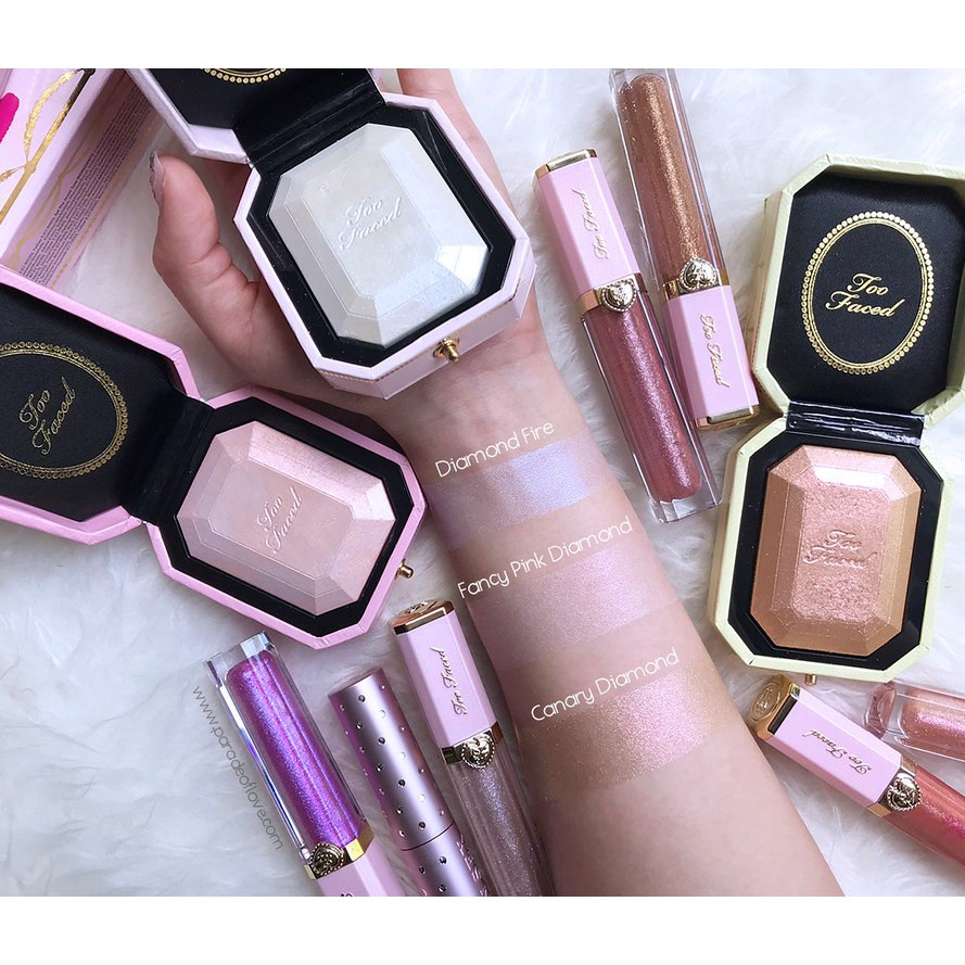 Phấn băt sáng Too Faced Diamond Fire tone trắng hộp mini sample mẫu thử siêu sáng