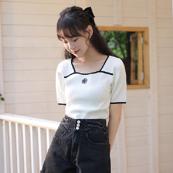 Áo dệt kim ZHELIHANGFEI ngắn tay cổ vuông thêu họa tiết xinh xắn