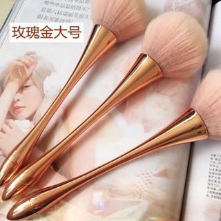 cọ phủi bụi cán dài siêu sang