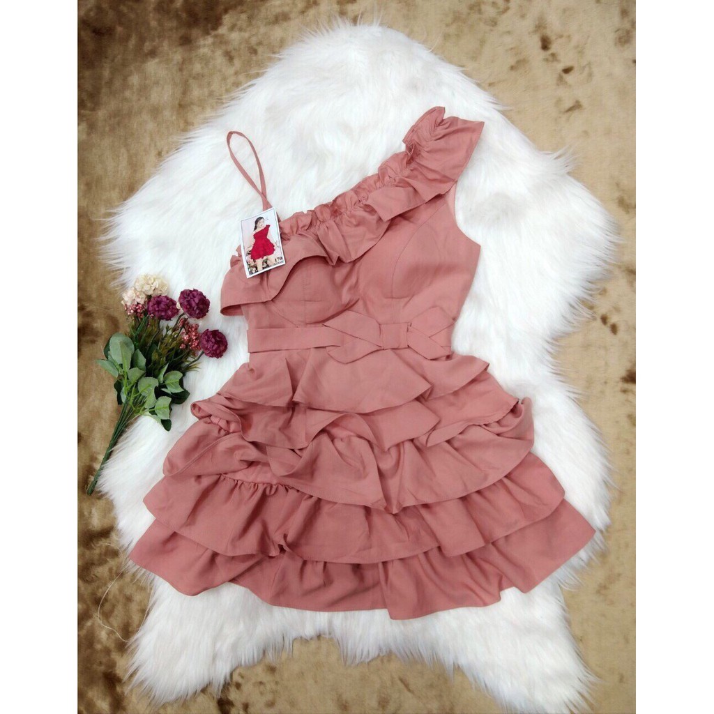 Đầm tầng BG lệch vai (1-15)