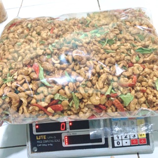 100g HẠT ĐIỀU TỎI ỚT LÁ CHANH🌶loại mắc tiền