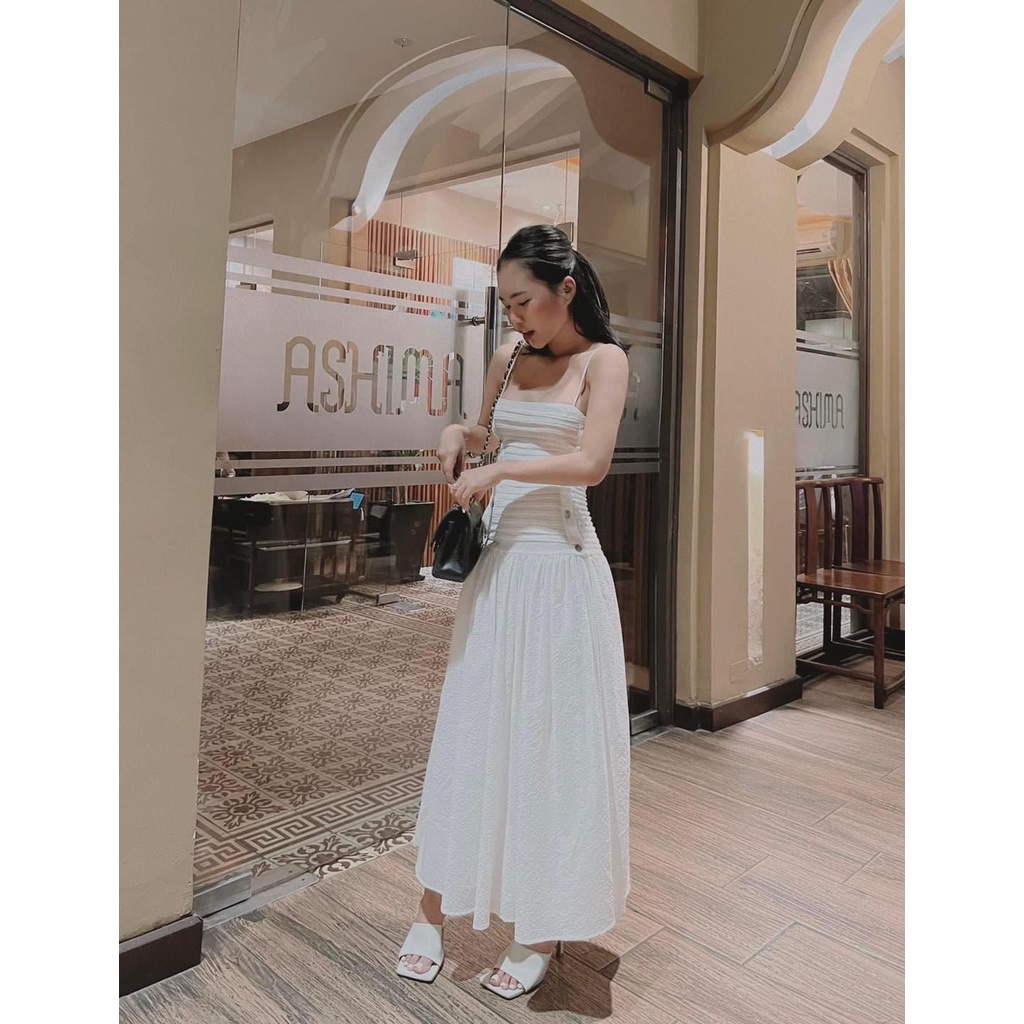 Đầm maxi 2 dây xếp li đính nút